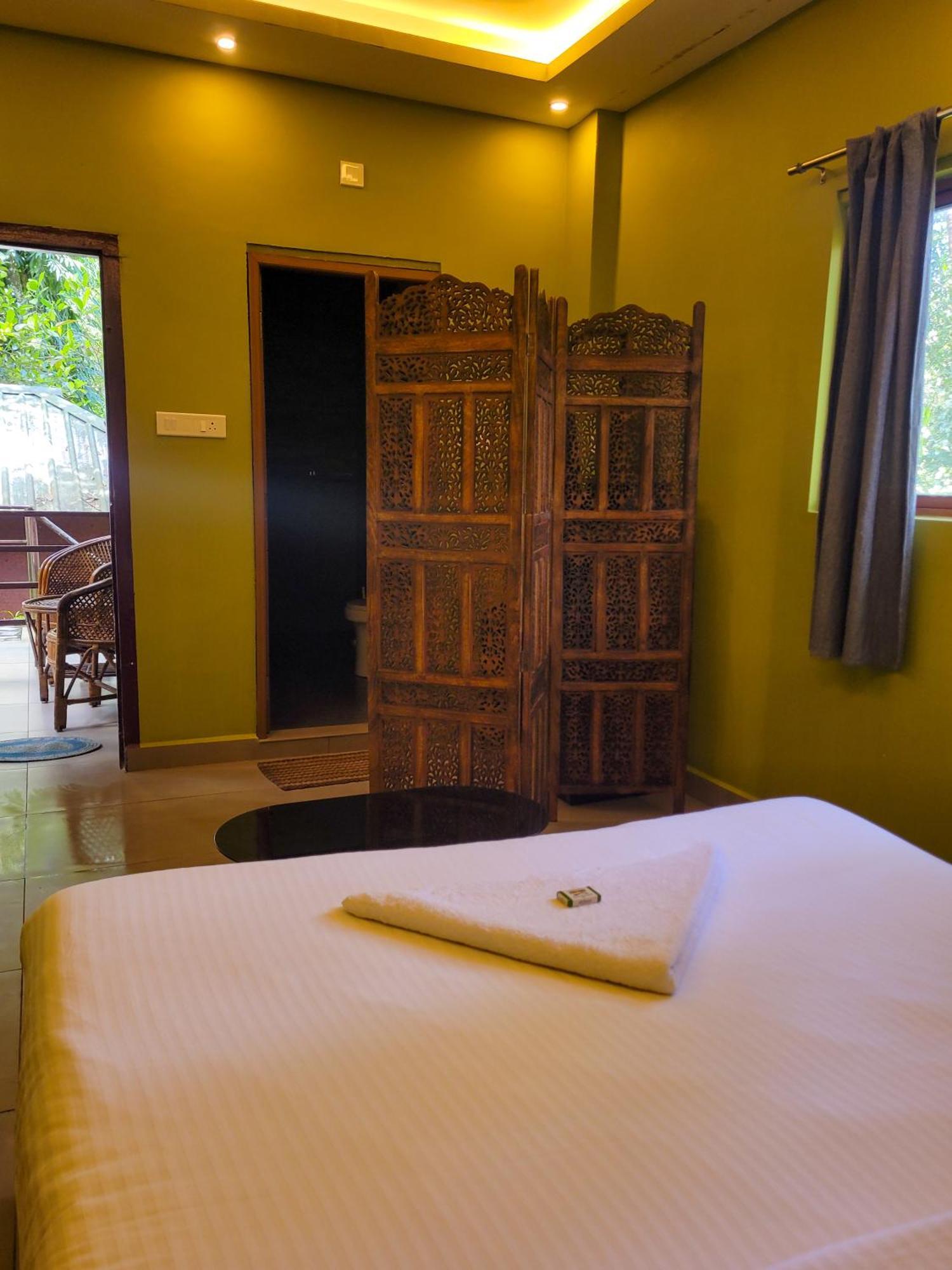 Monsoon Retreats Ecostay- Treehouse Thekkady Exterior foto